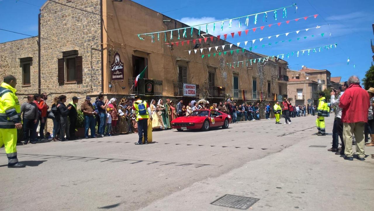 Affittacamere Indios Cerda Bagian luar foto